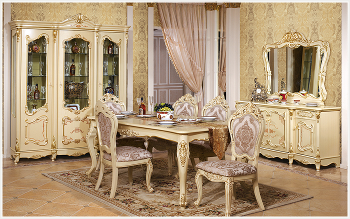 Фото итальянской гостиной в стиле классика