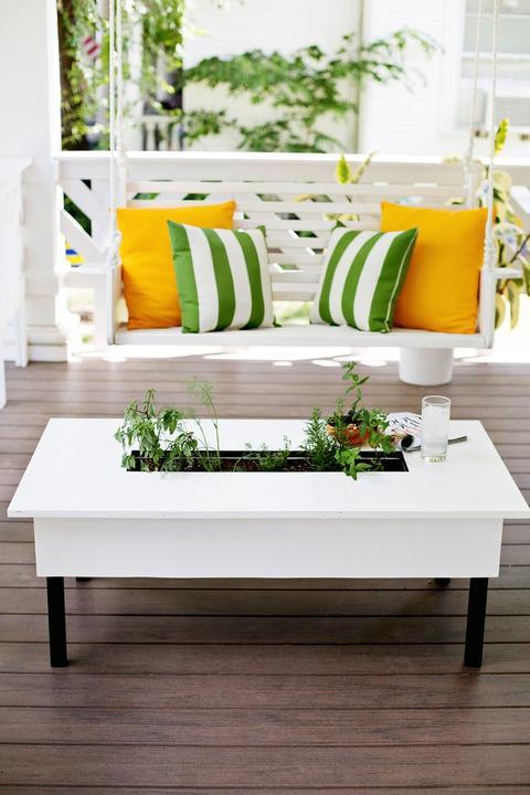 Садовий столик з лотком для рослин своїми руками