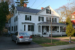 250px-Hyde_House,_Newton,_Massachusetts