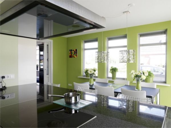 Интерьер кухни в зеленом выполнена краской Dekoral